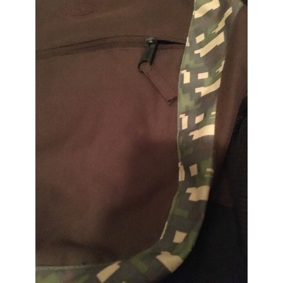 Dickies Brown Camo Student School Backpack Bag Camouflage - Picture 3 of 6